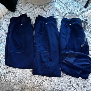 3 pack navy FIGS Zamora